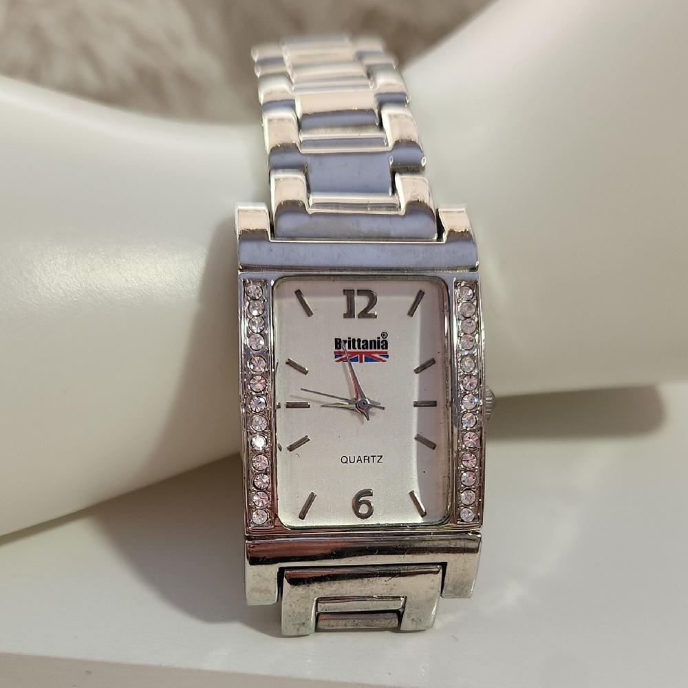 Mens Vintage Brittania Silver Quartz Watch